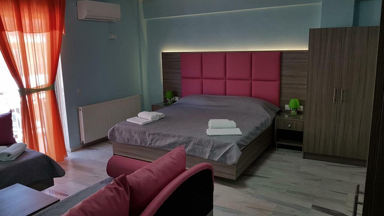 Hotel White Rose Beach Olympiakí Aktí エクステリア 写真